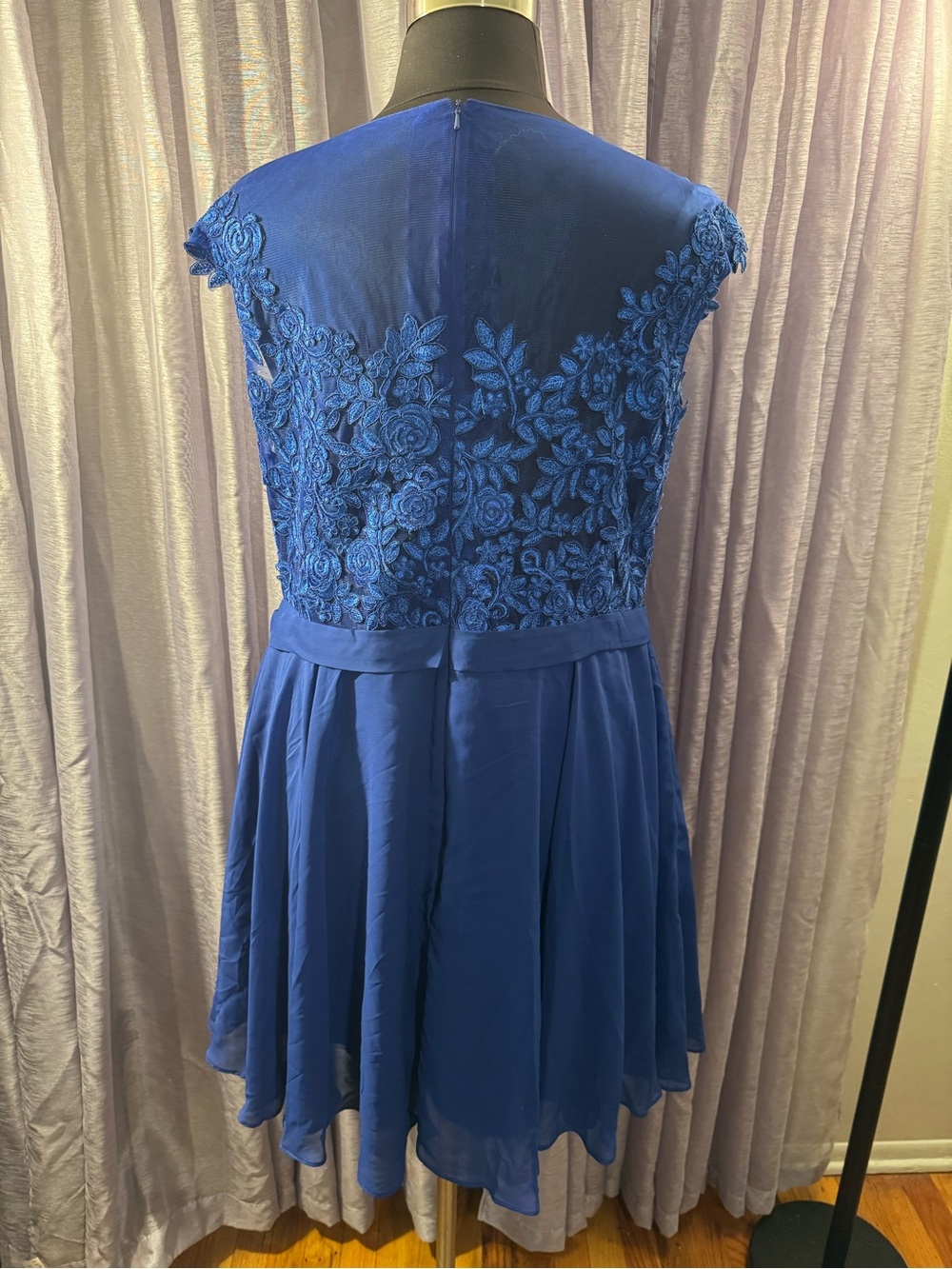 Angel Married Royal Blue Embroidered Lace Chiffon Dress NWT 22W - Picture 4 of 10